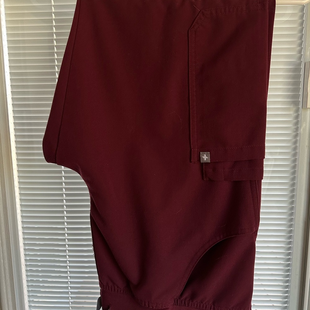 Figs Kade Cargo Scrub Pants in Burgundy medium petite